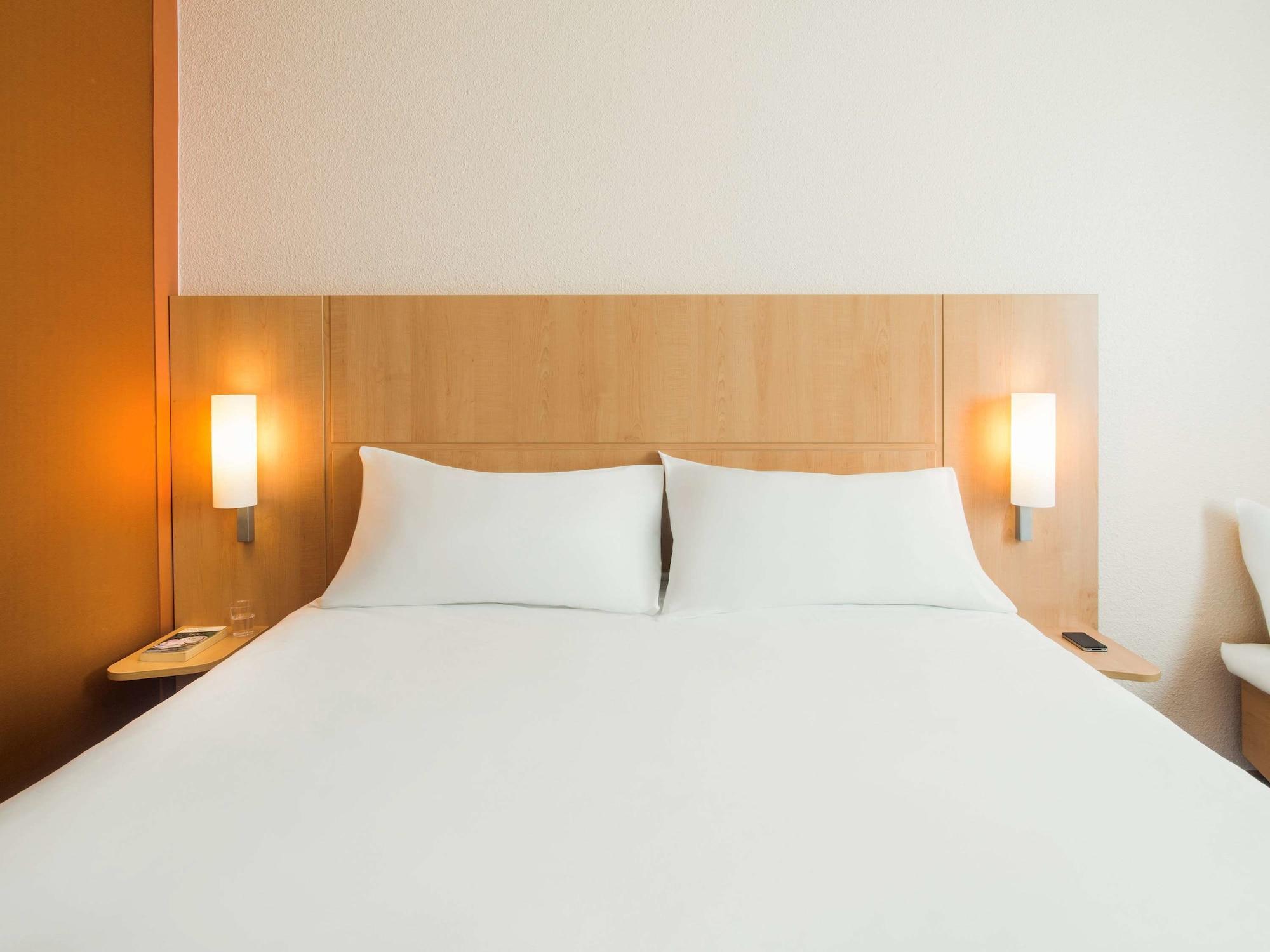 B&B Hotel Les Sables-D'Olonne Centre Gare Exteriör bild