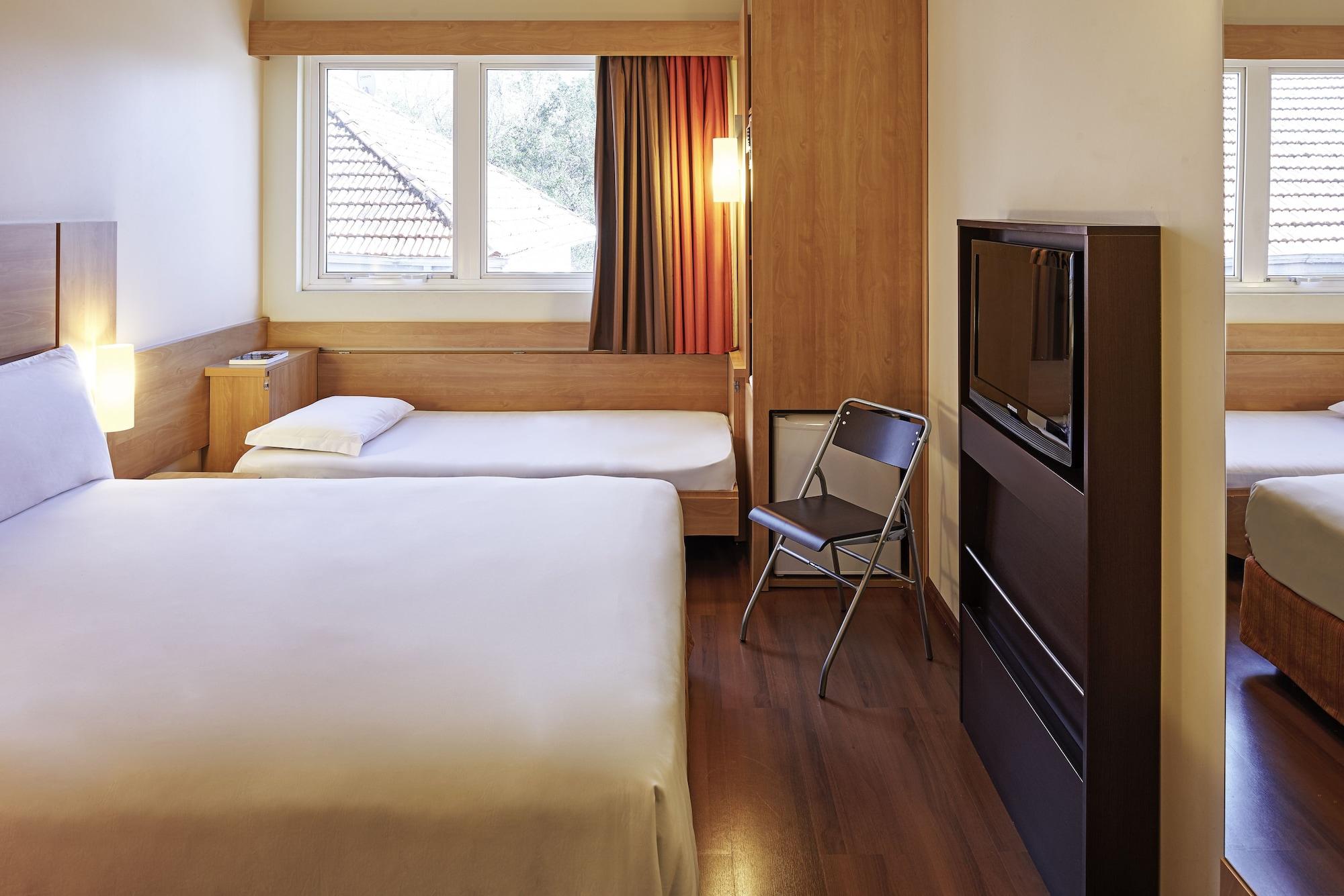 B&B Hotel Les Sables-D'Olonne Centre Gare Exteriör bild