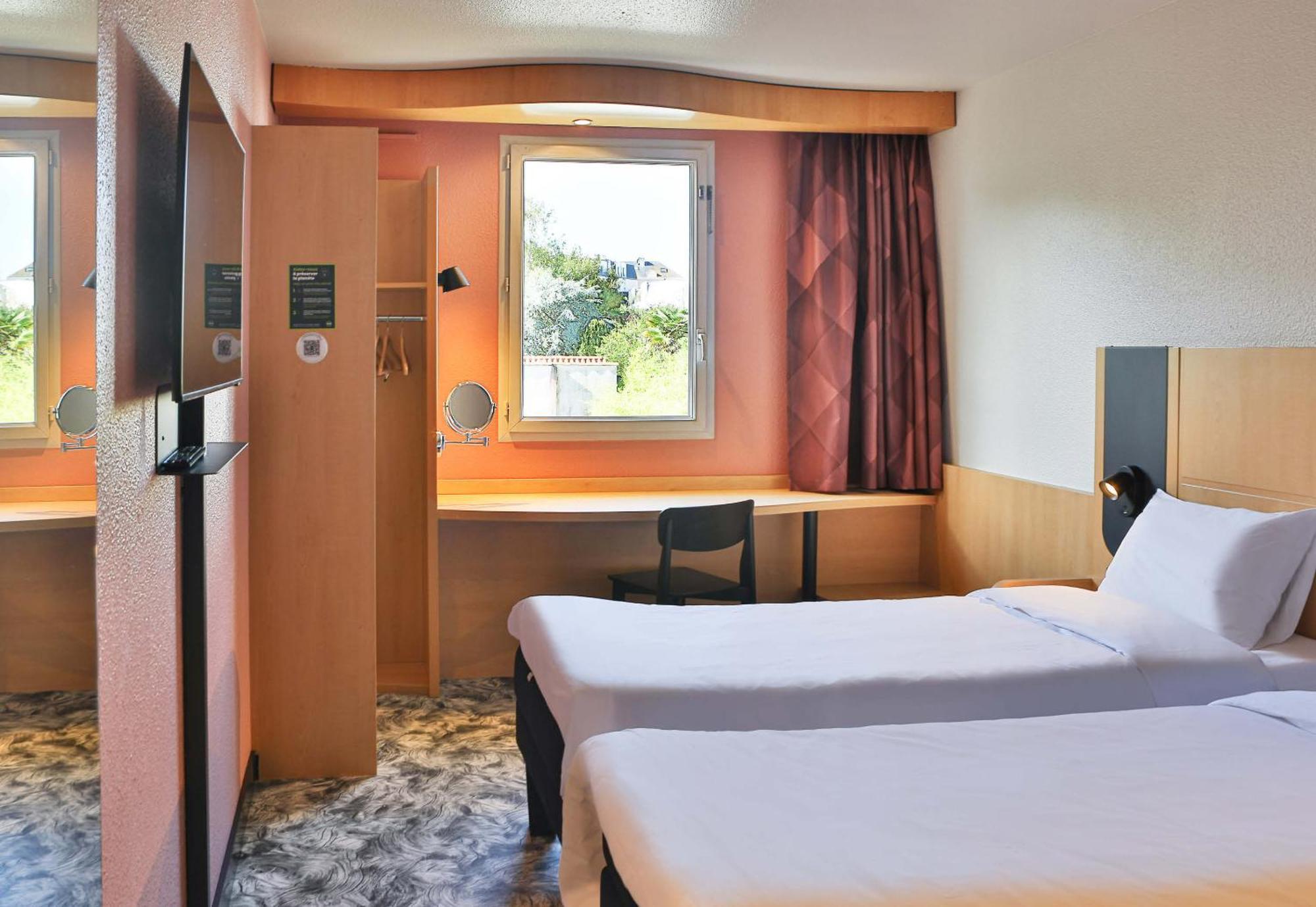 B&B Hotel Les Sables-D'Olonne Centre Gare Exteriör bild