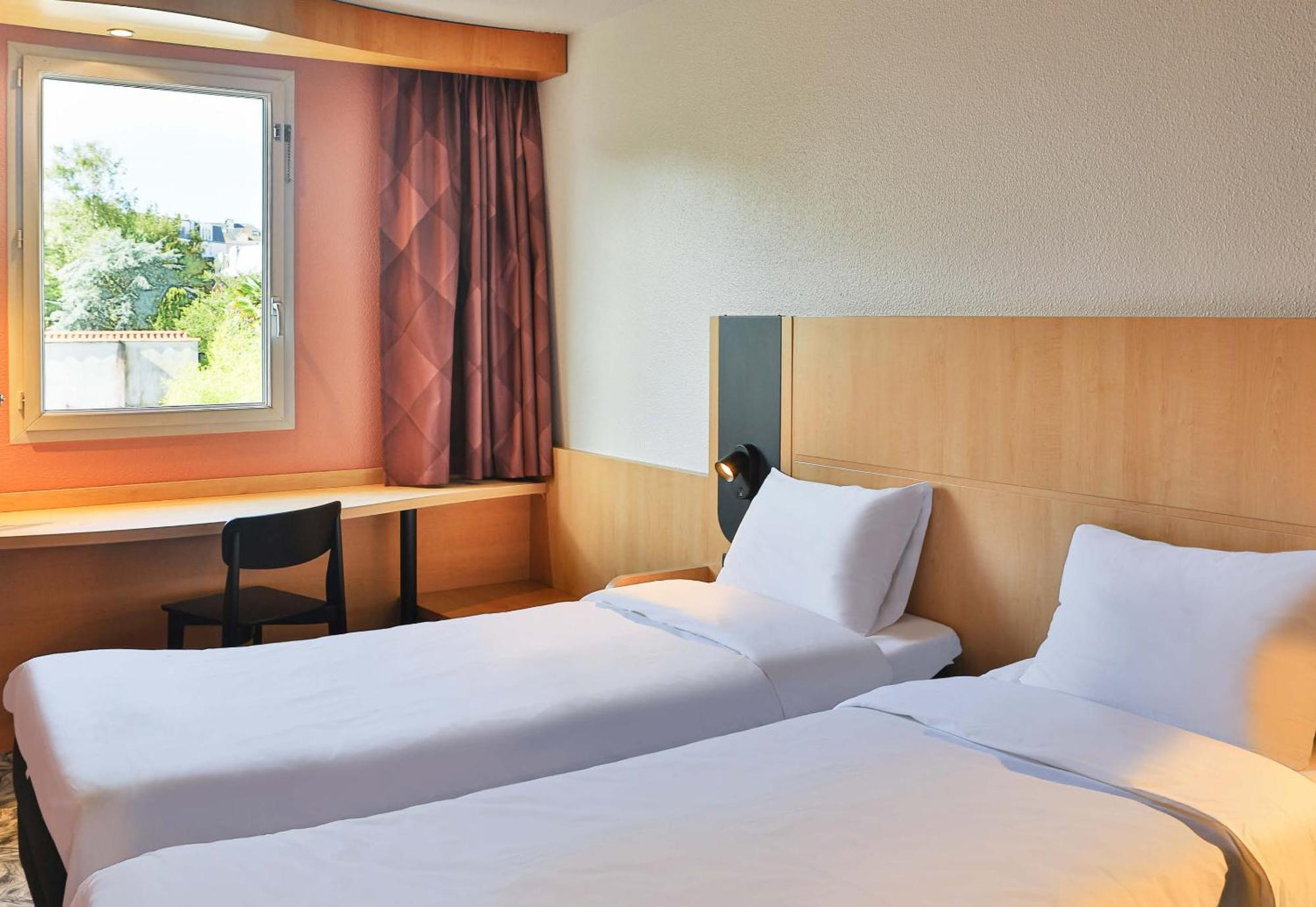 B&B Hotel Les Sables-D'Olonne Centre Gare Exteriör bild