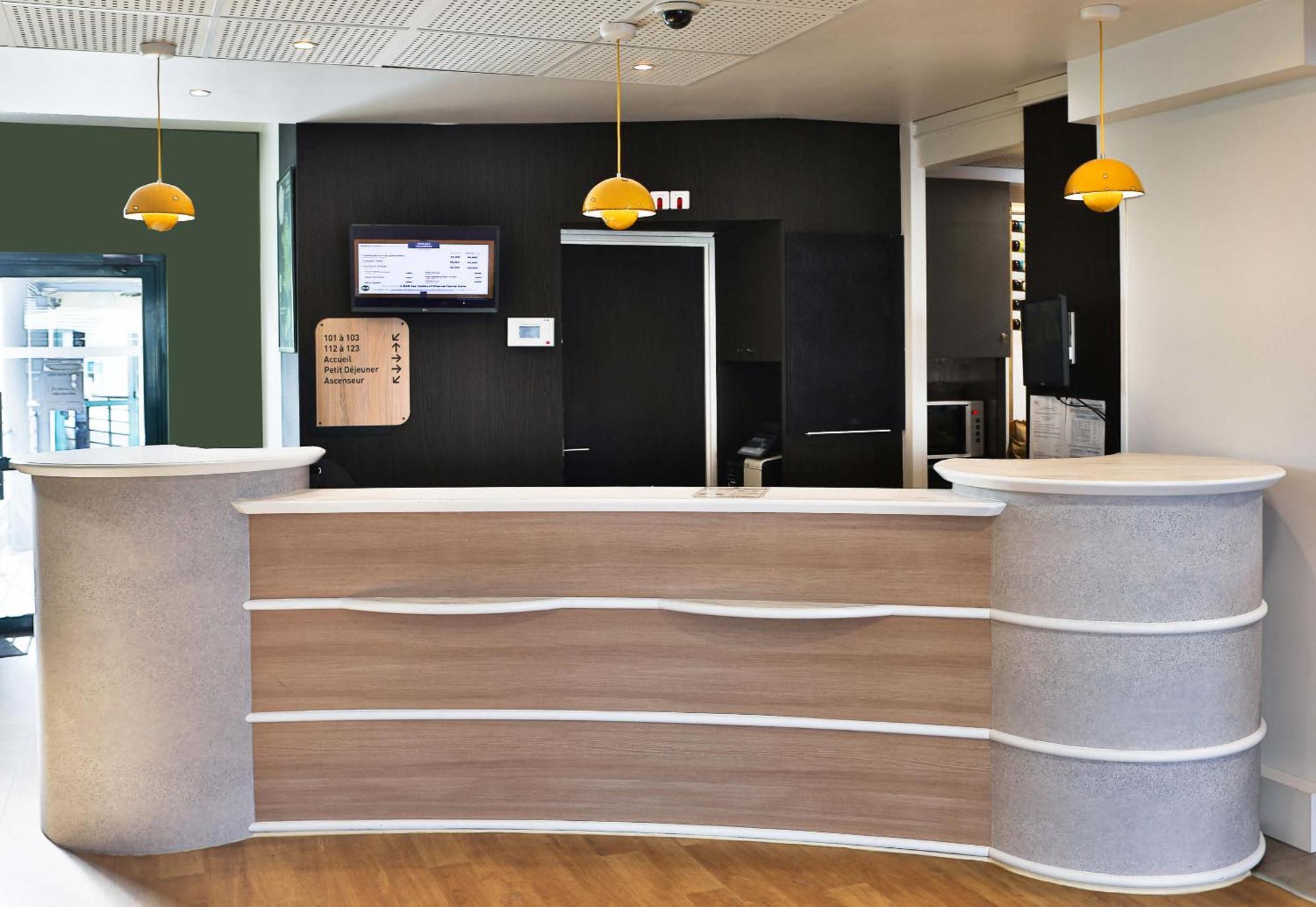 B&B Hotel Les Sables-D'Olonne Centre Gare Exteriör bild