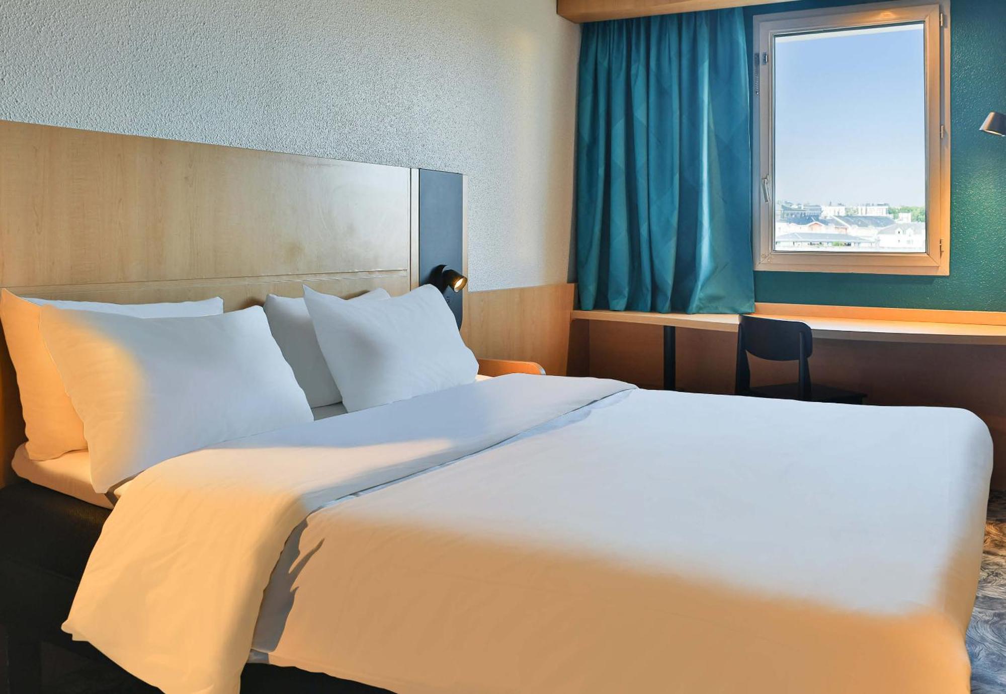 B&B Hotel Les Sables-D'Olonne Centre Gare Exteriör bild