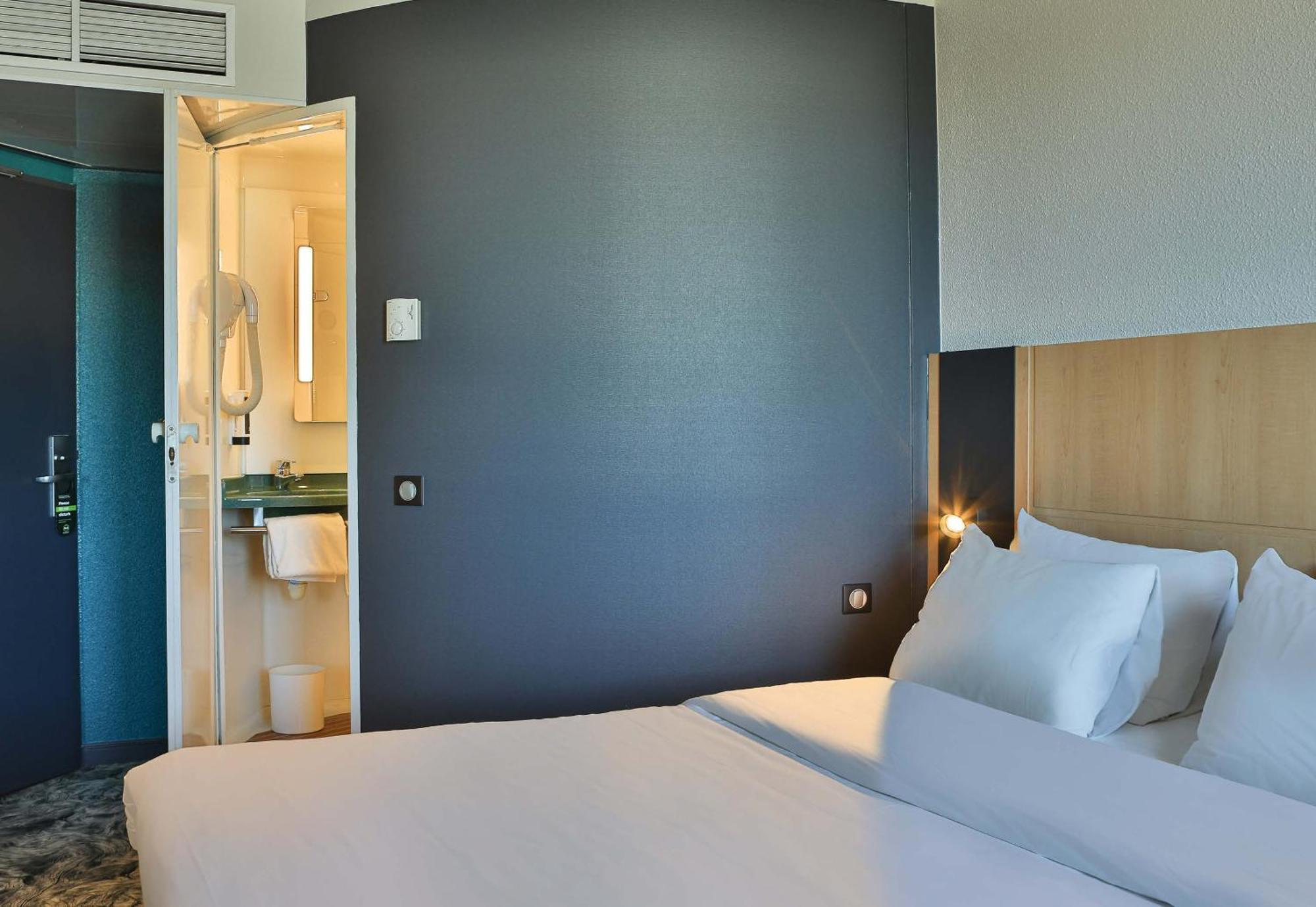 B&B Hotel Les Sables-D'Olonne Centre Gare Exteriör bild