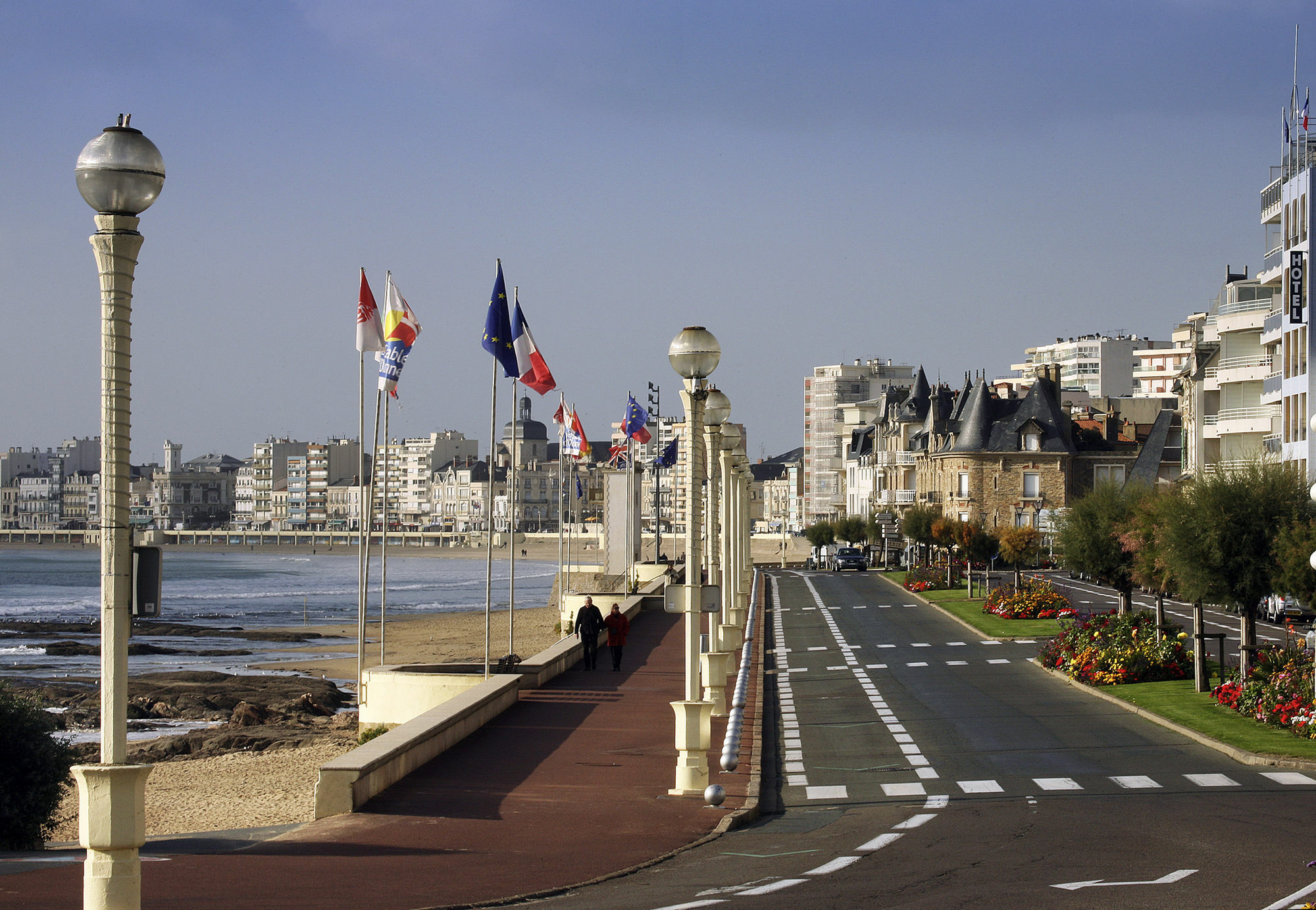 B&B Hotel Les Sables-D'Olonne Centre Gare Exteriör bild